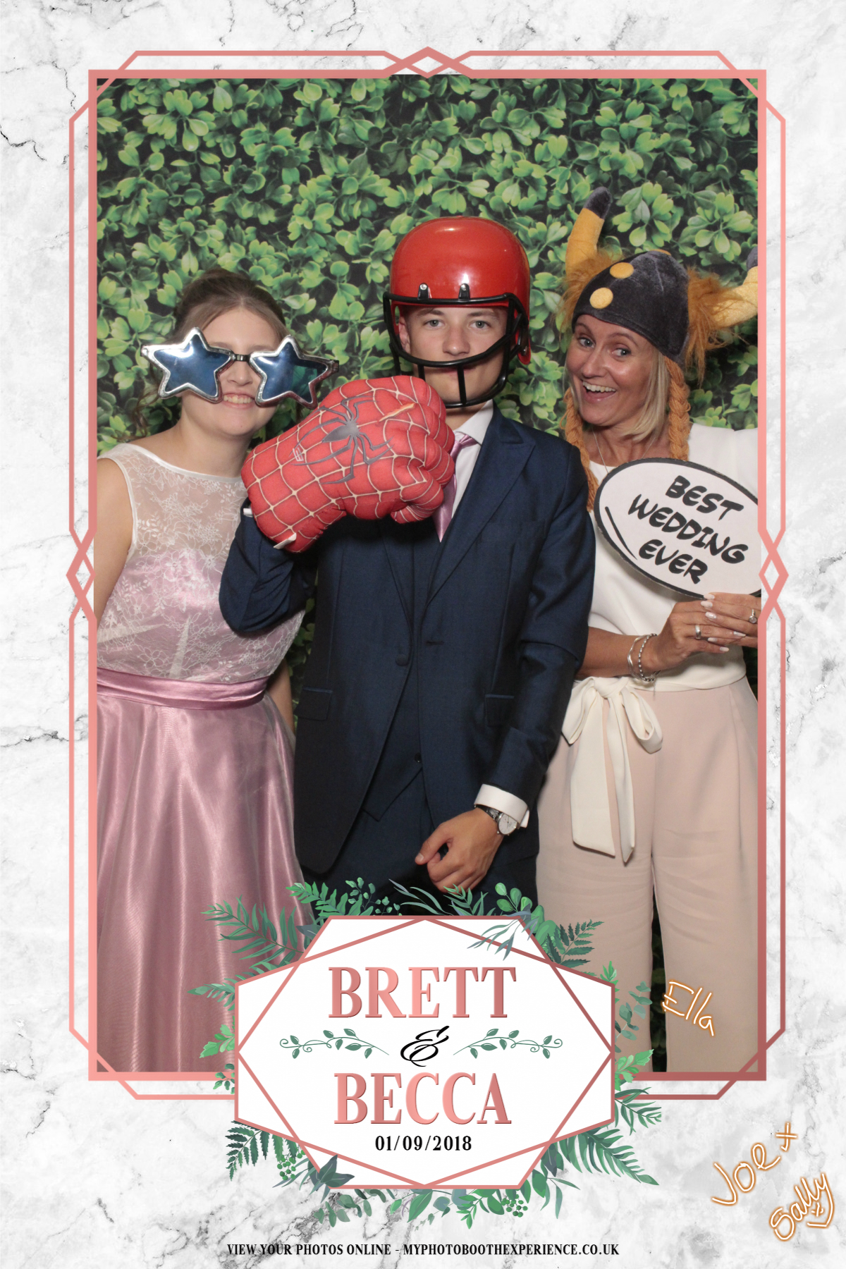 Brett & Becca's Wedding | View more photos from the event at gallery.myphotoboothexperience.co.uk/u/MyPhotoBoothExperienceLtd/Brett-Beccas-Wedding